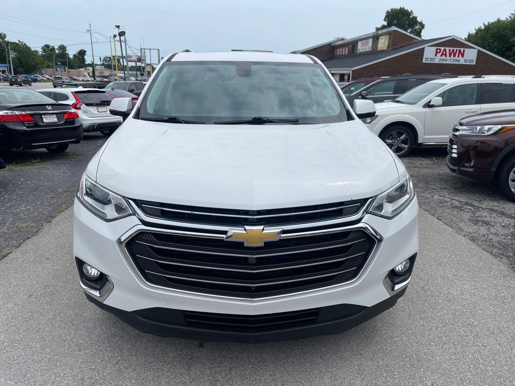 2018 Chevrolet Traverse Image 2