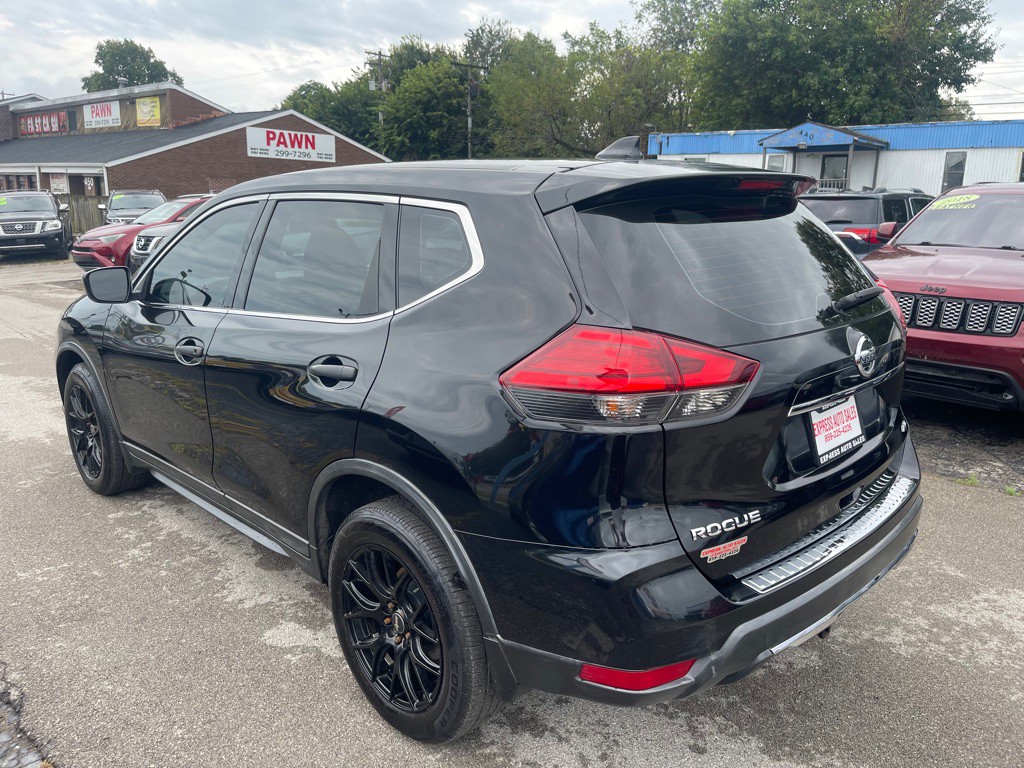 2017 Nissan Rogue Image 6