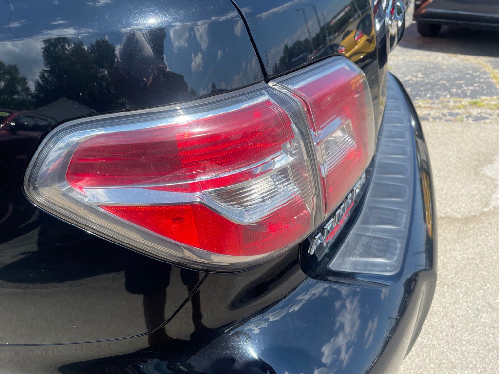 2018 Nissan Armada Image 8