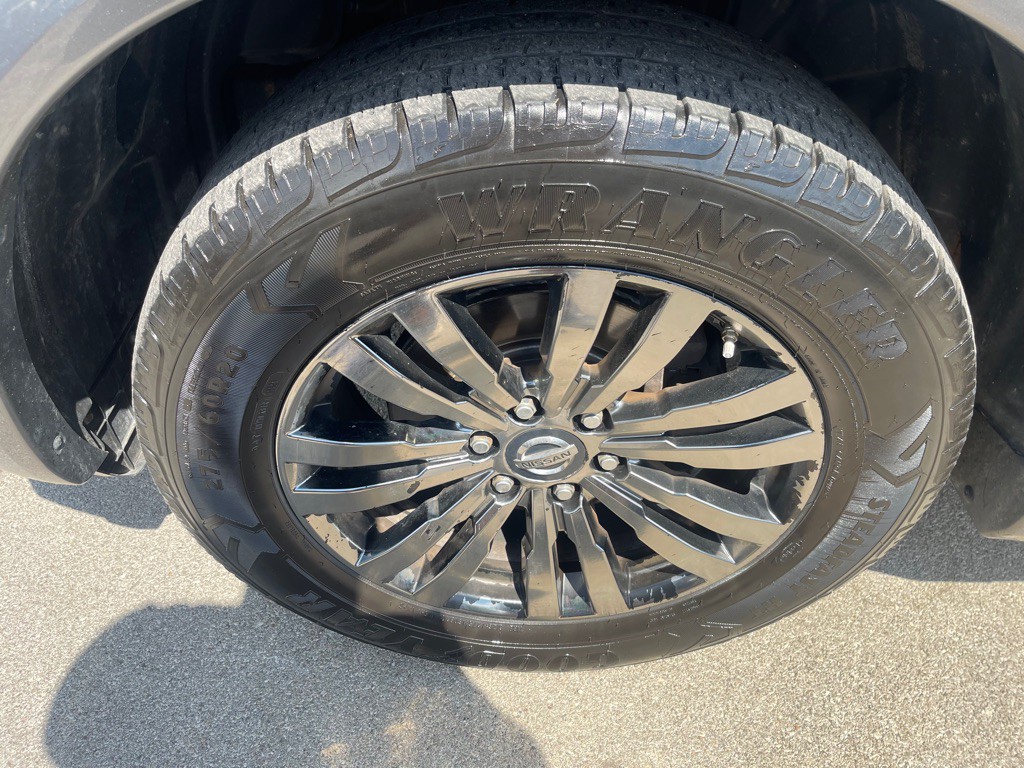 2018 Nissan Armada Image 20