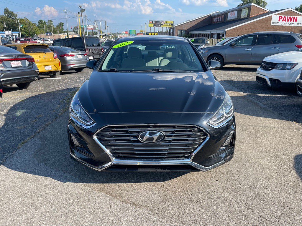 2019 Hyundai Sonata Image 2