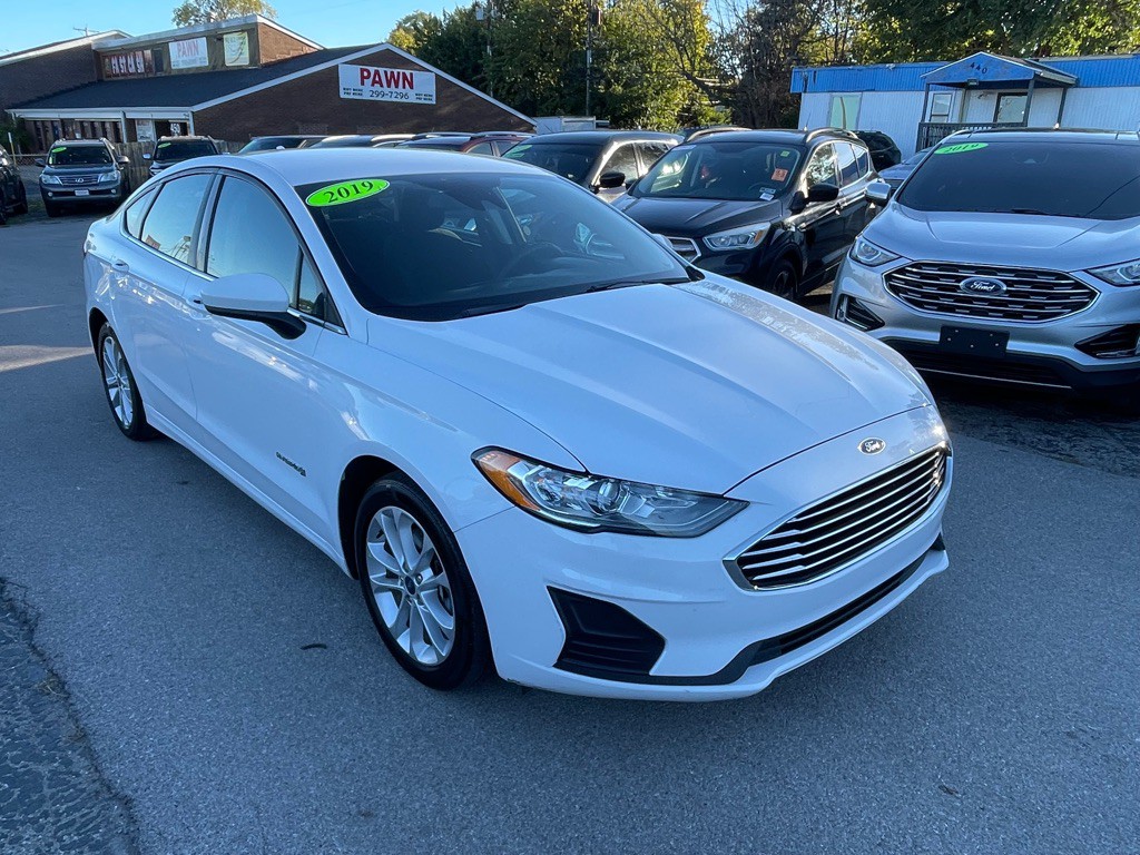 2019 Ford Fusion Image 3