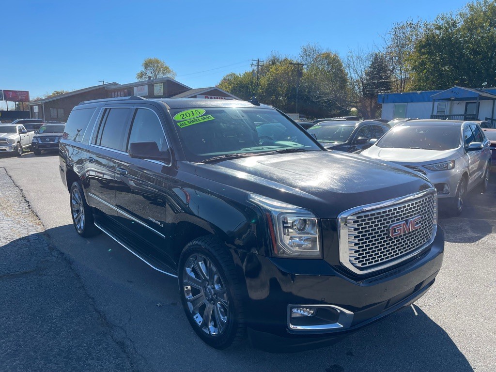 2015 GMC Yukon Image 3