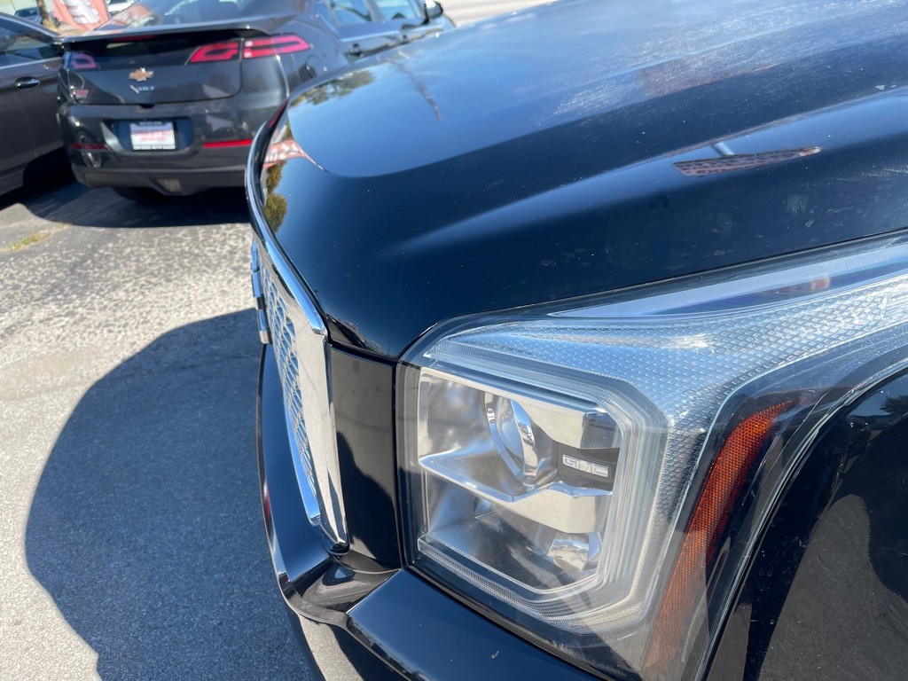 2015 GMC Yukon Image 7