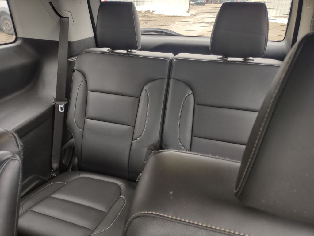 2018 GMC Acadia Image 8