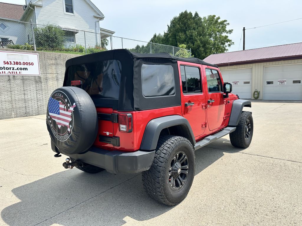 2014 Jeep Wrangler Unlimited Image 2