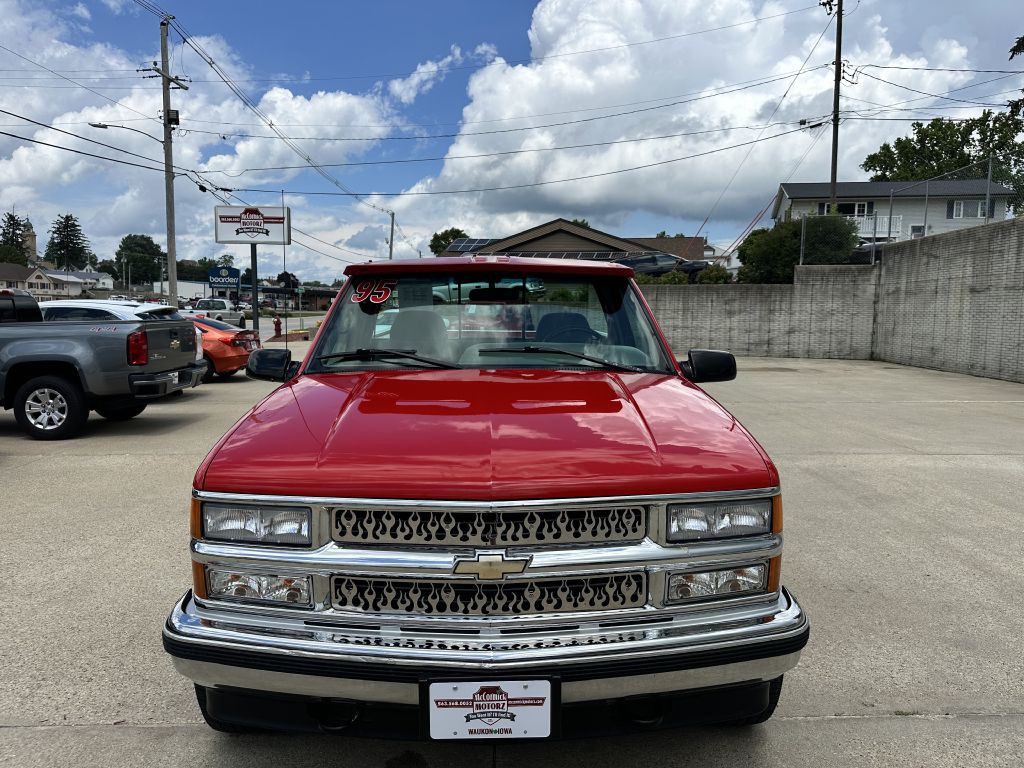 1995 Chevrolet C/K Image 8