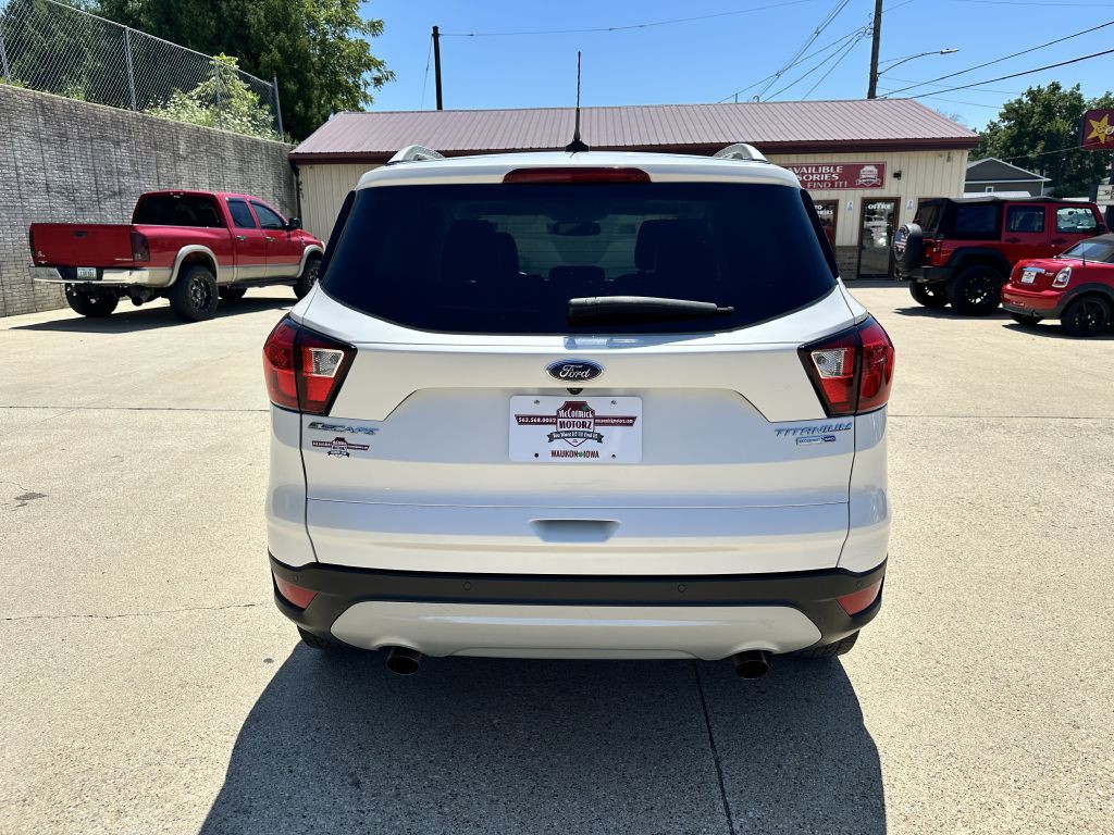 2019 Ford Escape Image 3