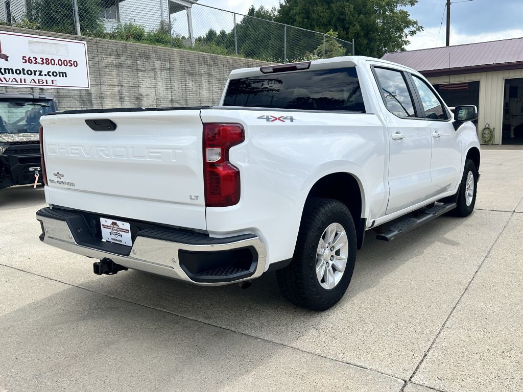 2021 Chevrolet Silverado 1500 Image 2