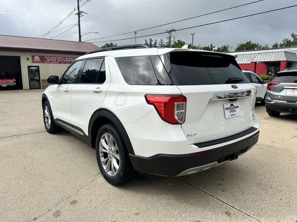 2021 Ford Explorer Image 4