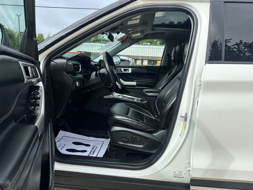 2021 Ford Explorer Image 9
