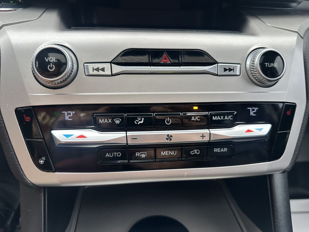 2021 Ford Explorer Image 20