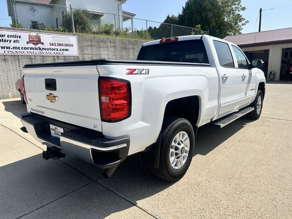2019 Chevrolet Silverado 1500 Image 2