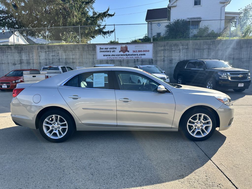 2015 Chevrolet Malibu Image 1
