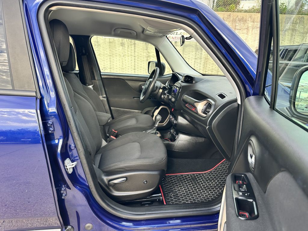 2017 Jeep Renegade Image 14