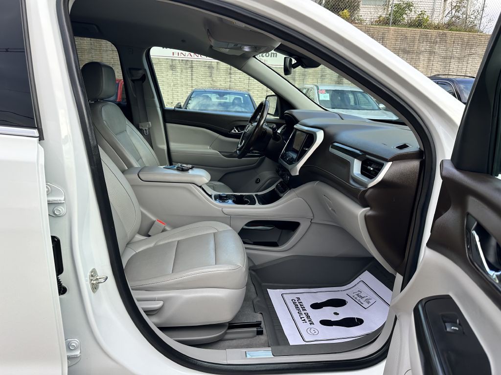 2020 GMC Acadia Image 14