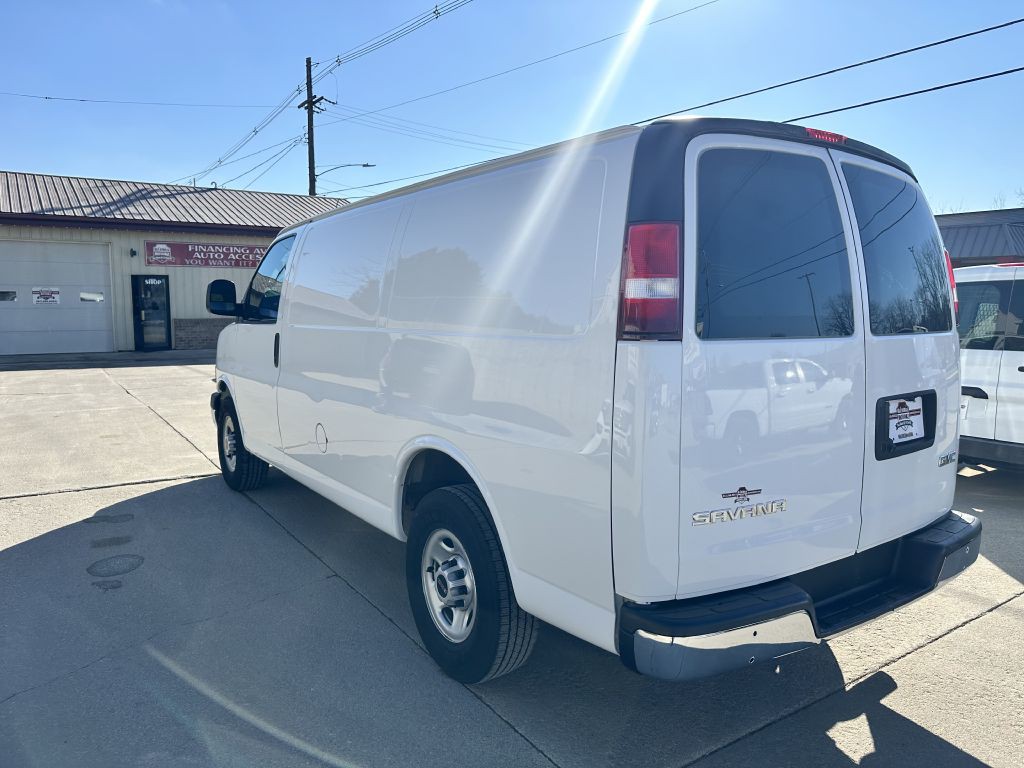 2019 GMC Savana Image 4