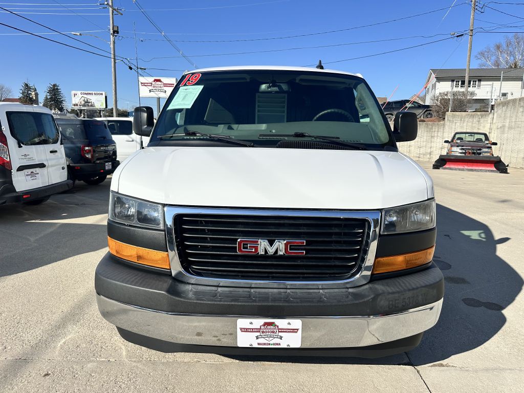 2019 GMC Savana Image 7