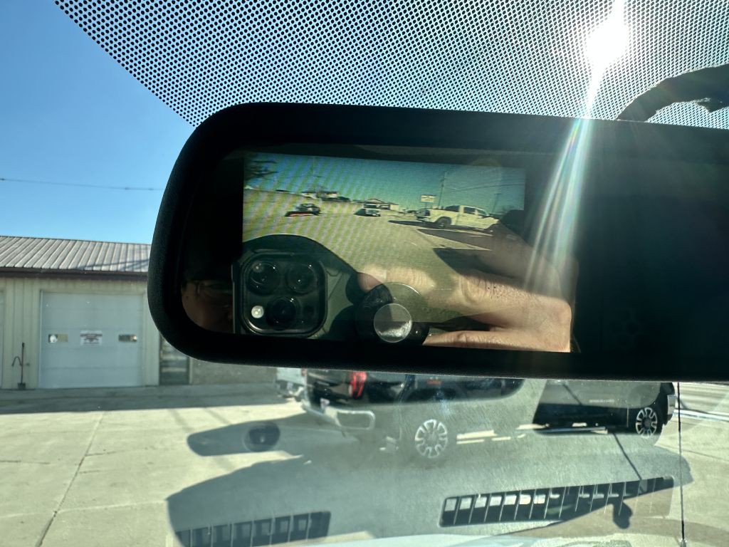 2019 GMC Savana Image 17