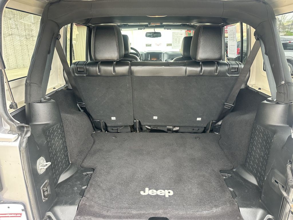 2017 Jeep Wrangler Unlimited Image 12