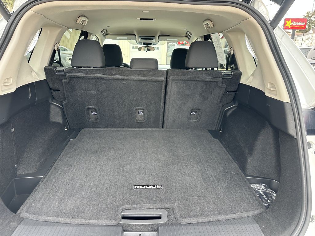 2024 Nissan Rogue Image 12