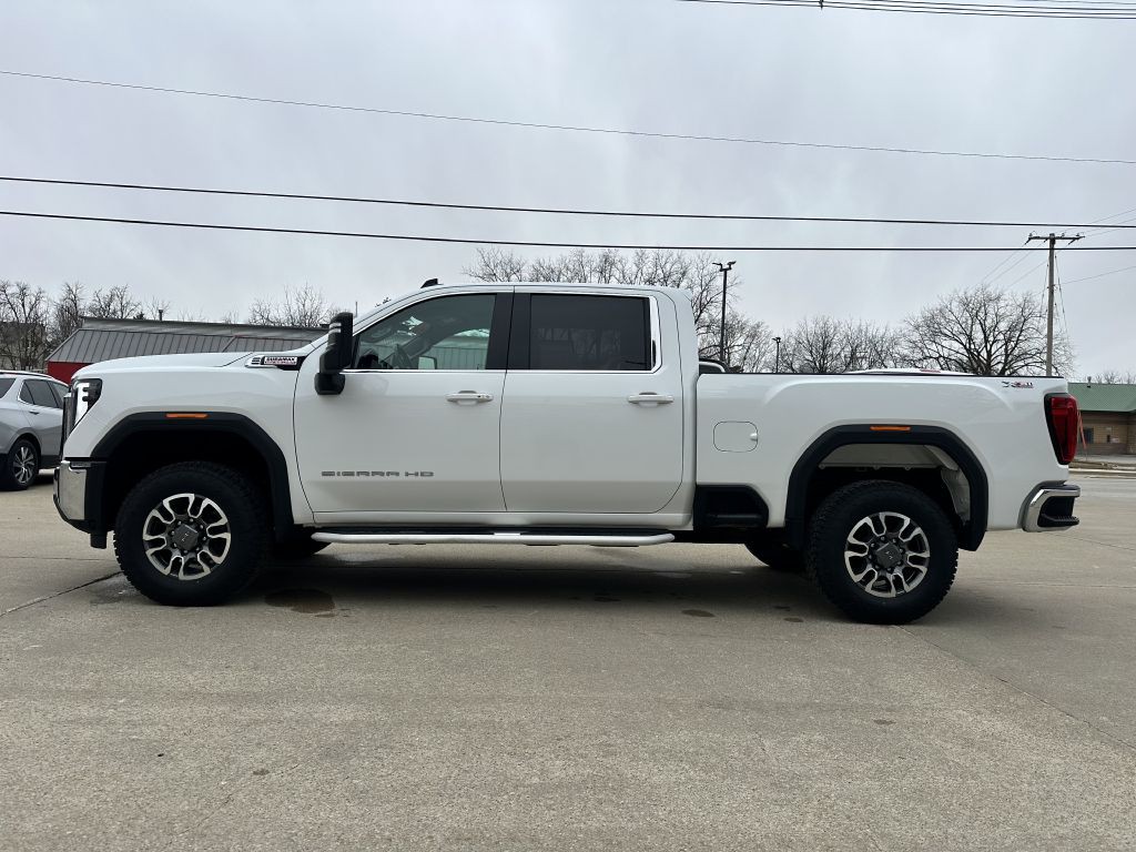 2024 GMC Sierra Image 5