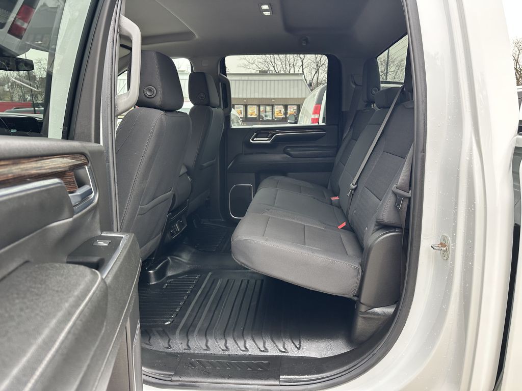 2024 GMC Sierra Image 10