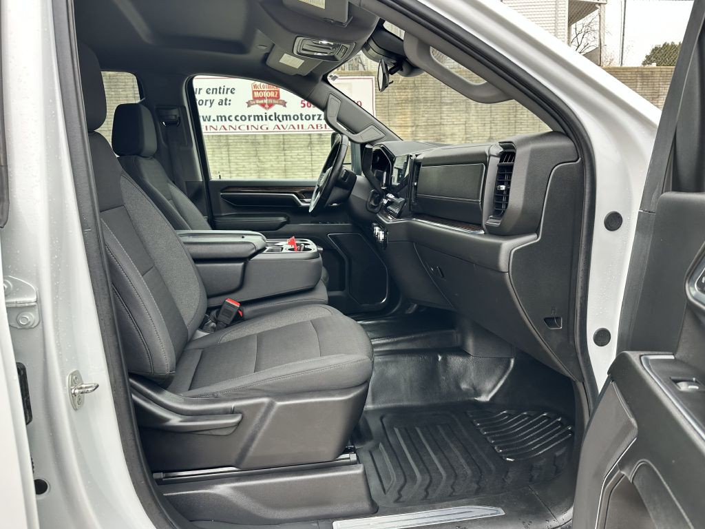 2024 GMC Sierra Image 14