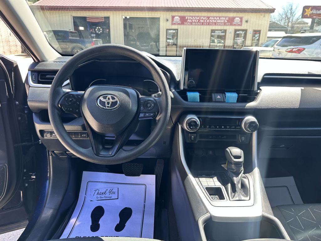 2023 Toyota Rav4 Image 11