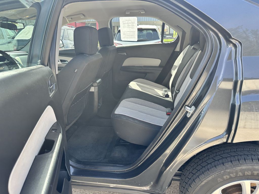2017 Chevrolet Equinox Image 10