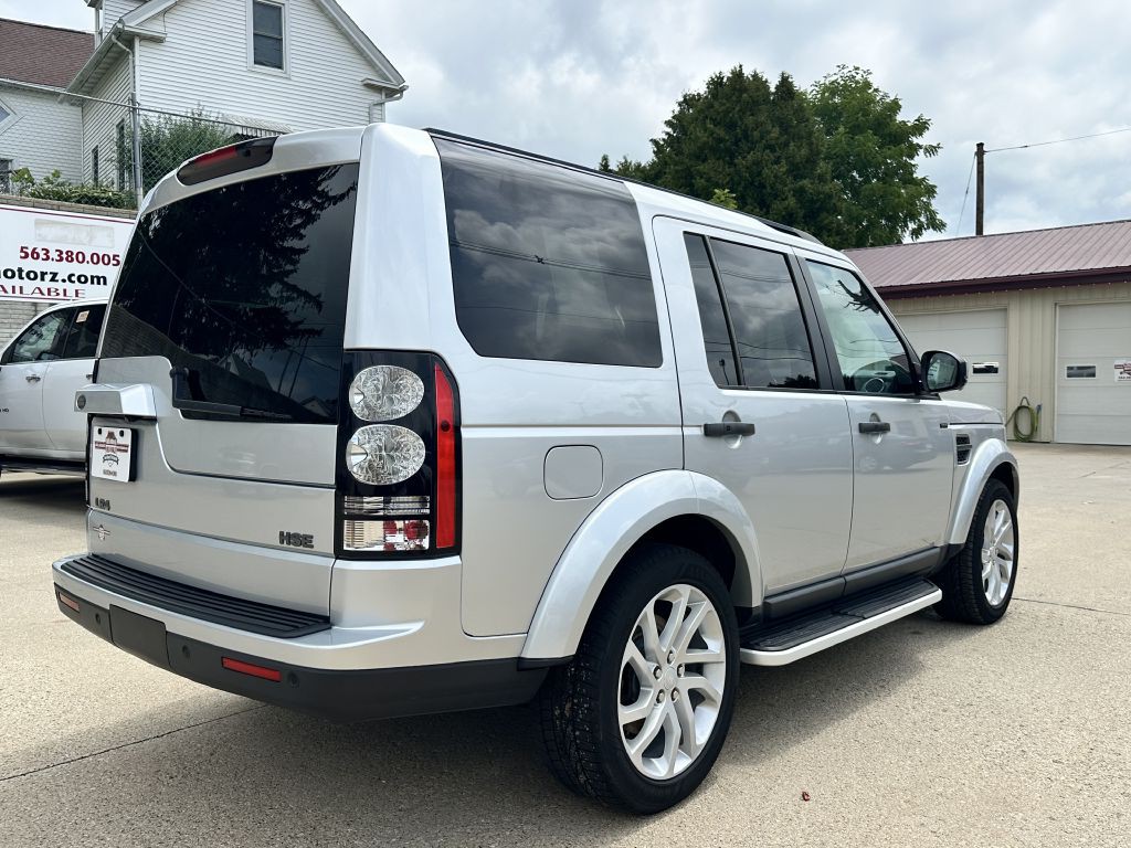 2016 Land Rover LR4 Image 2