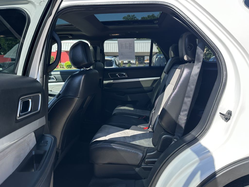 2017 Ford Explorer Image 6
