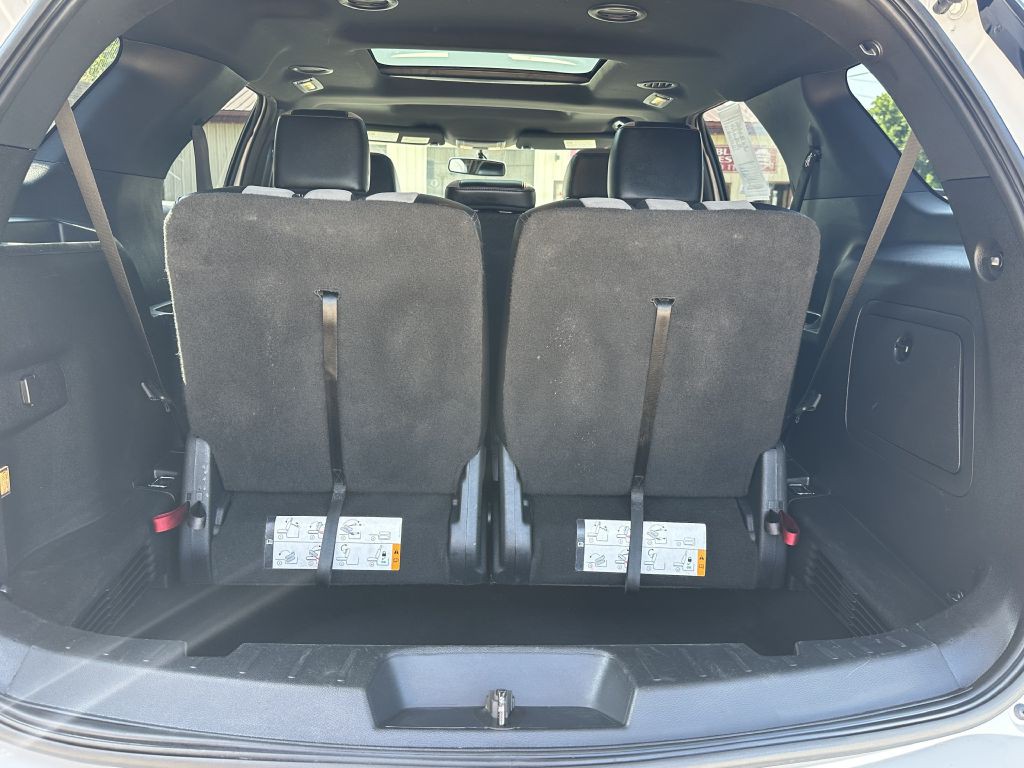 2017 Ford Explorer Image 9