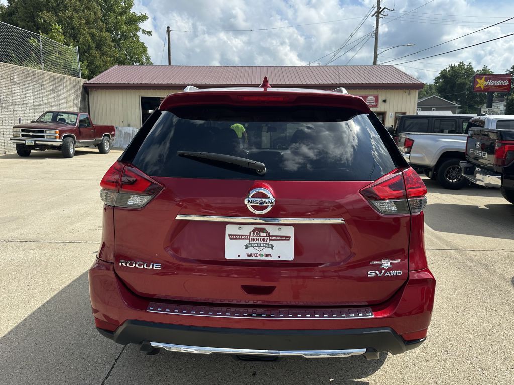 2017 Nissan Rogue Image 3