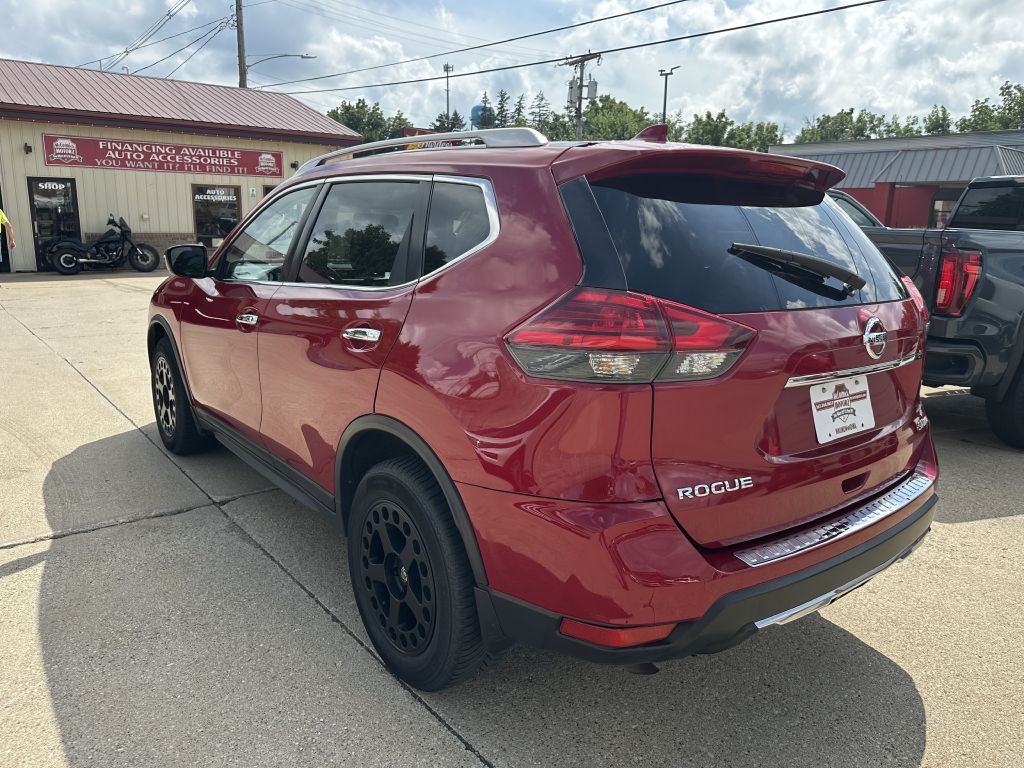 2017 Nissan Rogue Image 4