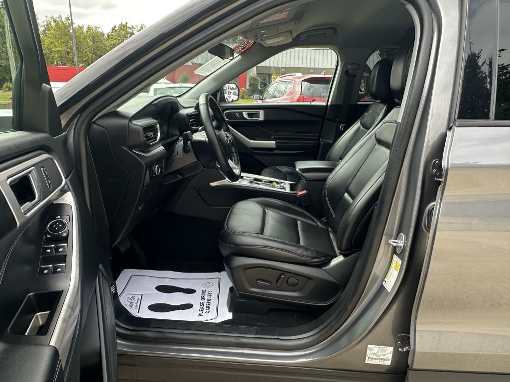 2023 Ford Explorer Image 9