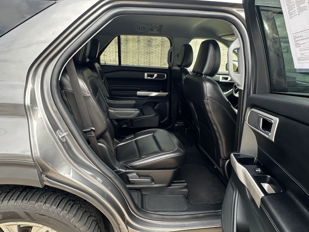 2023 Ford Explorer Image 14