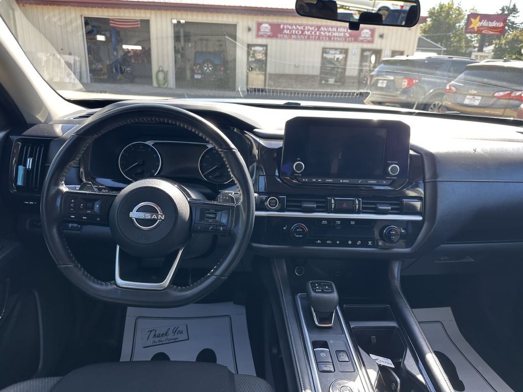 2023 Nissan Pathfinder Image 12