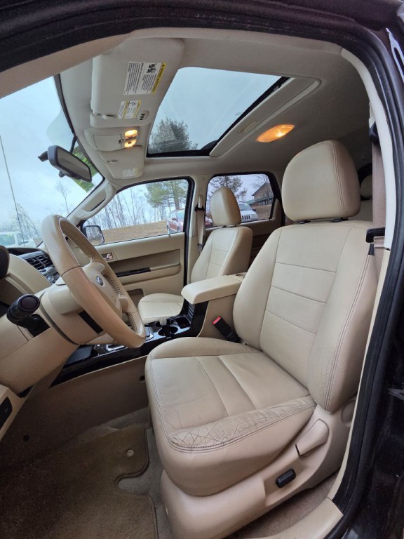 2012 Ford Escape Image 8