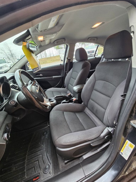 2014 Chevrolet Cruze Image 10