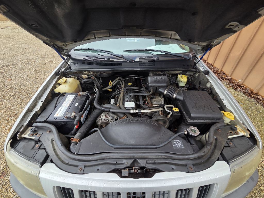 2004 Jeep Grand Cherokee Image 14