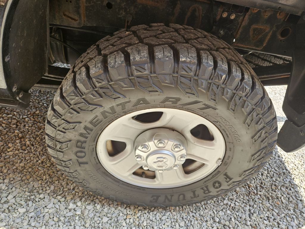 2022 RAM 3500 Image 11