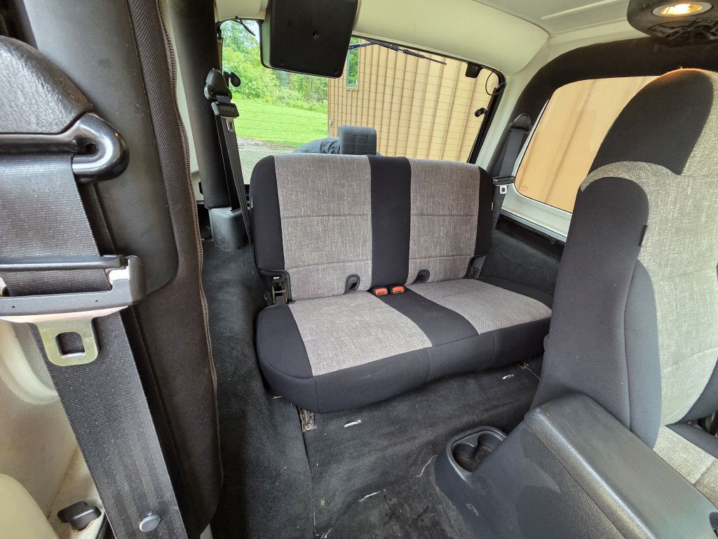 2004 Jeep Wrangler Image 16