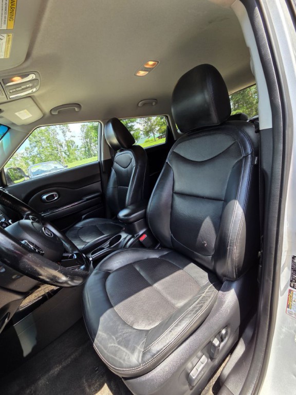 2016 Kia Soul Image 8