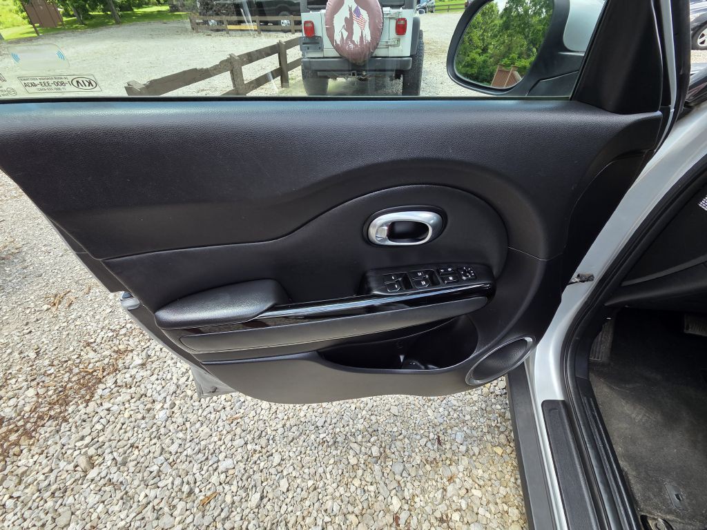 2016 Kia Soul Image 11