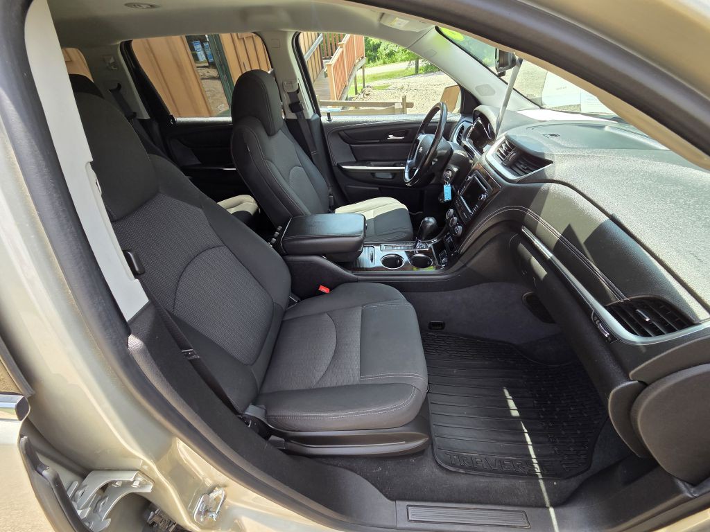 2016 Chevrolet Traverse Image 14
