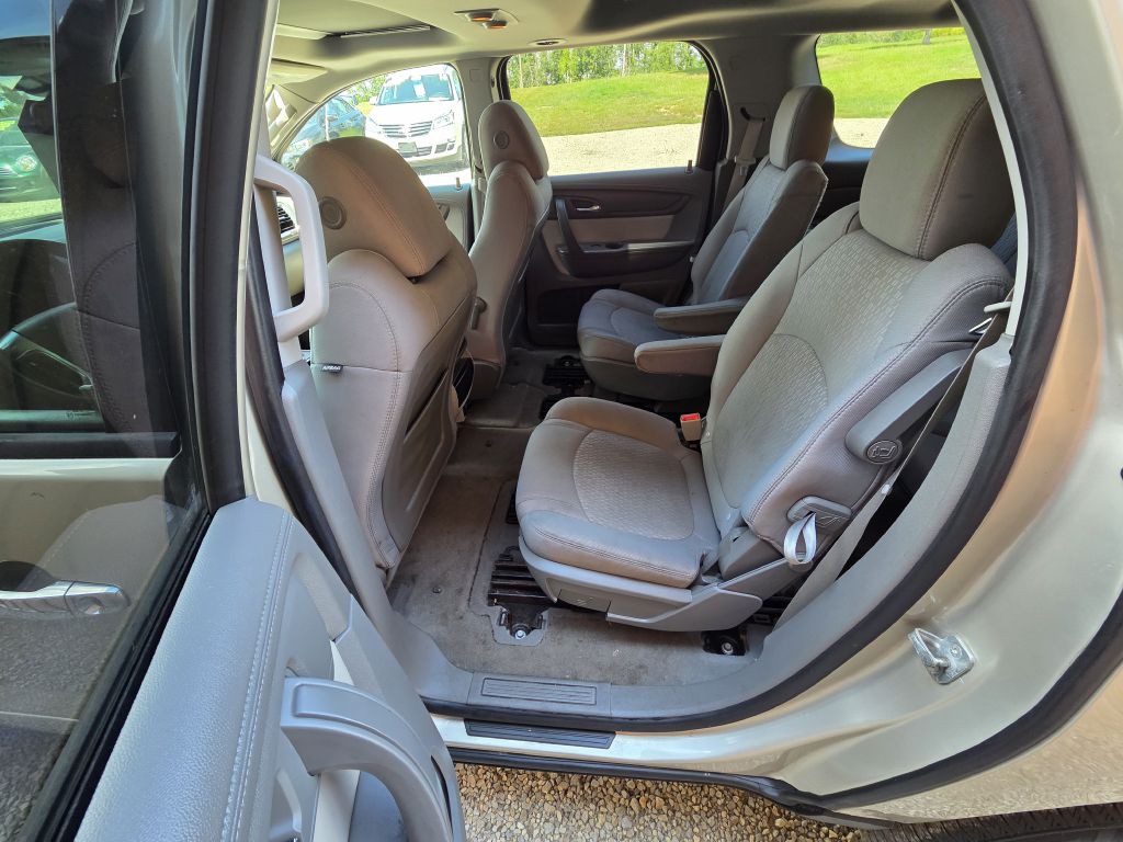 2014 GMC Acadia Image 11