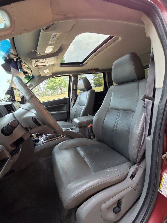 2007 Jeep Grand Cherokee Image 9