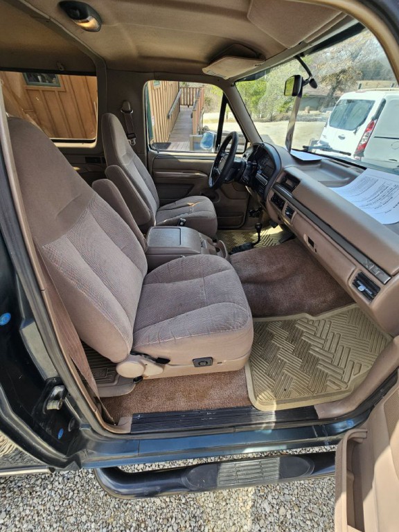 1995 Ford Bronco Image 16