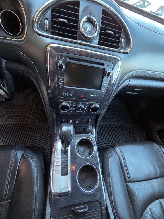 2015 Buick Enclave Image 9